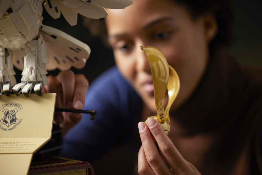LEGO Harry Potter 76391 Hogwarts Icons Collectors Edition 19 1024x683