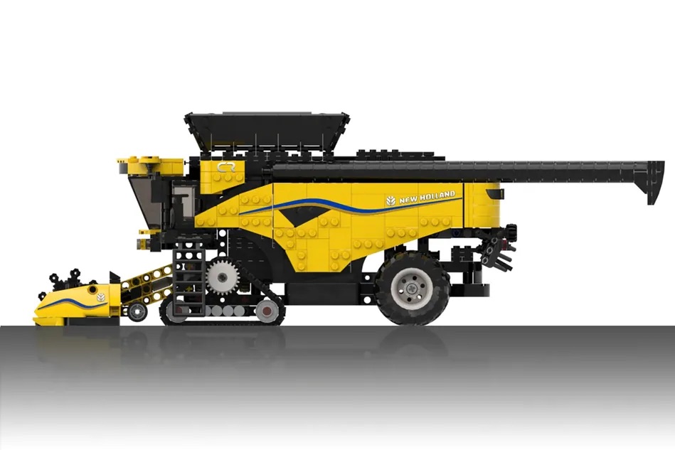 LEGO Ideas New Holland CR Combine 4