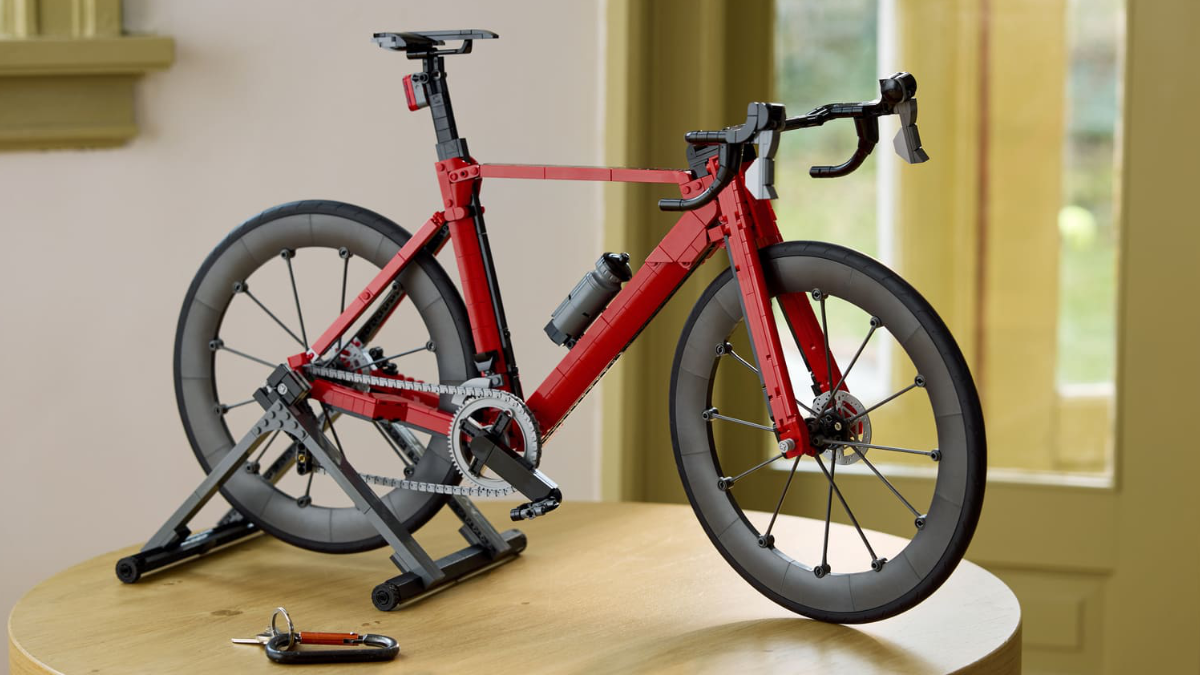 LEGO Icons 11380 Road Bike revealed