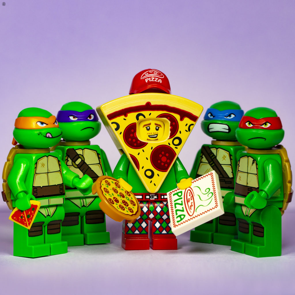 Brick Pic of the Day: When sharing is the only option
