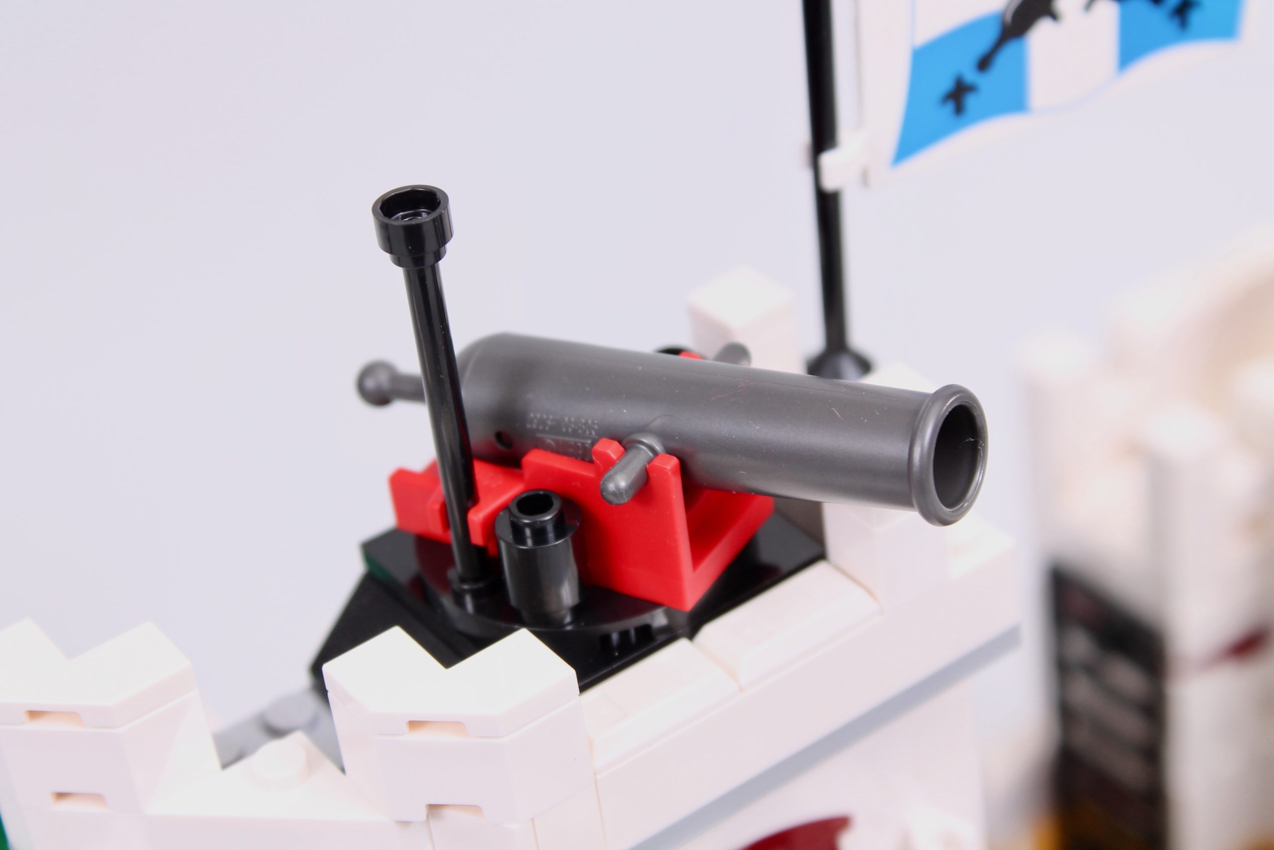 LEGO Icons 10320 Eldorado Fortress review 27 scaled